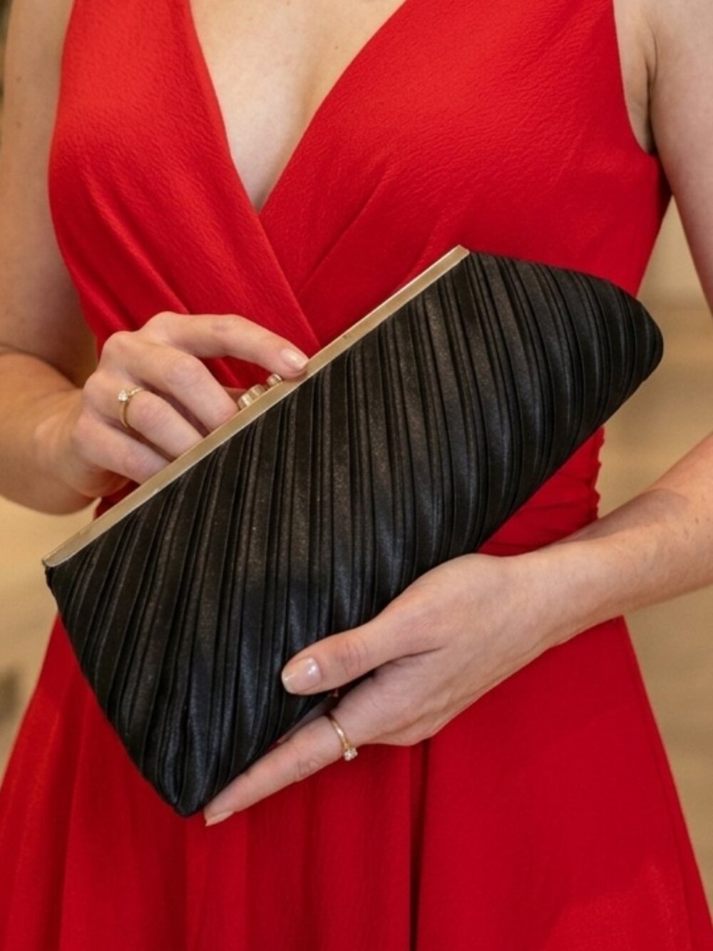 Black Satin Evening Clutch Bag Purse Pleated Silver Tone Chain Strap  *read*